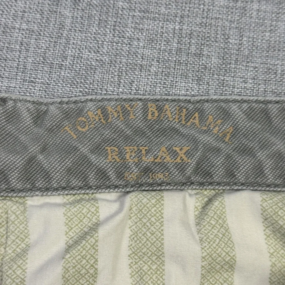 Tommy Bahama Cargo Shorts Mens 33 Gray Lyocell Cotton Relax Fit 9
